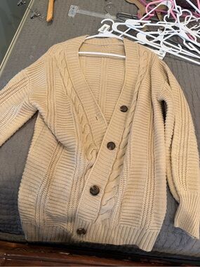 Women's Cable Knit Button-Front Cardigan Sweater - Beige